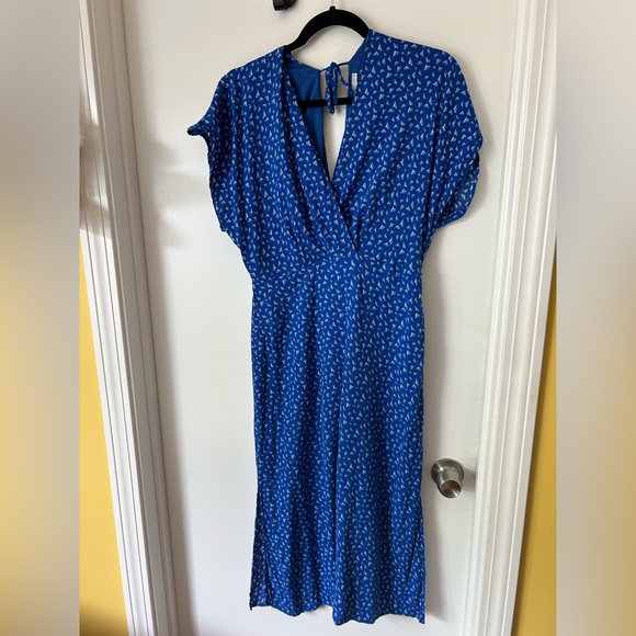 Stitch Fix Dresses & Skirts - Stitch Fix - Blue Patterned Women's Dress- size Med